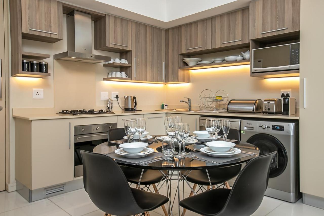 The Serviced Apartment Collection At The Tyrwhitt Rosebank Johannesburg Exterior photo