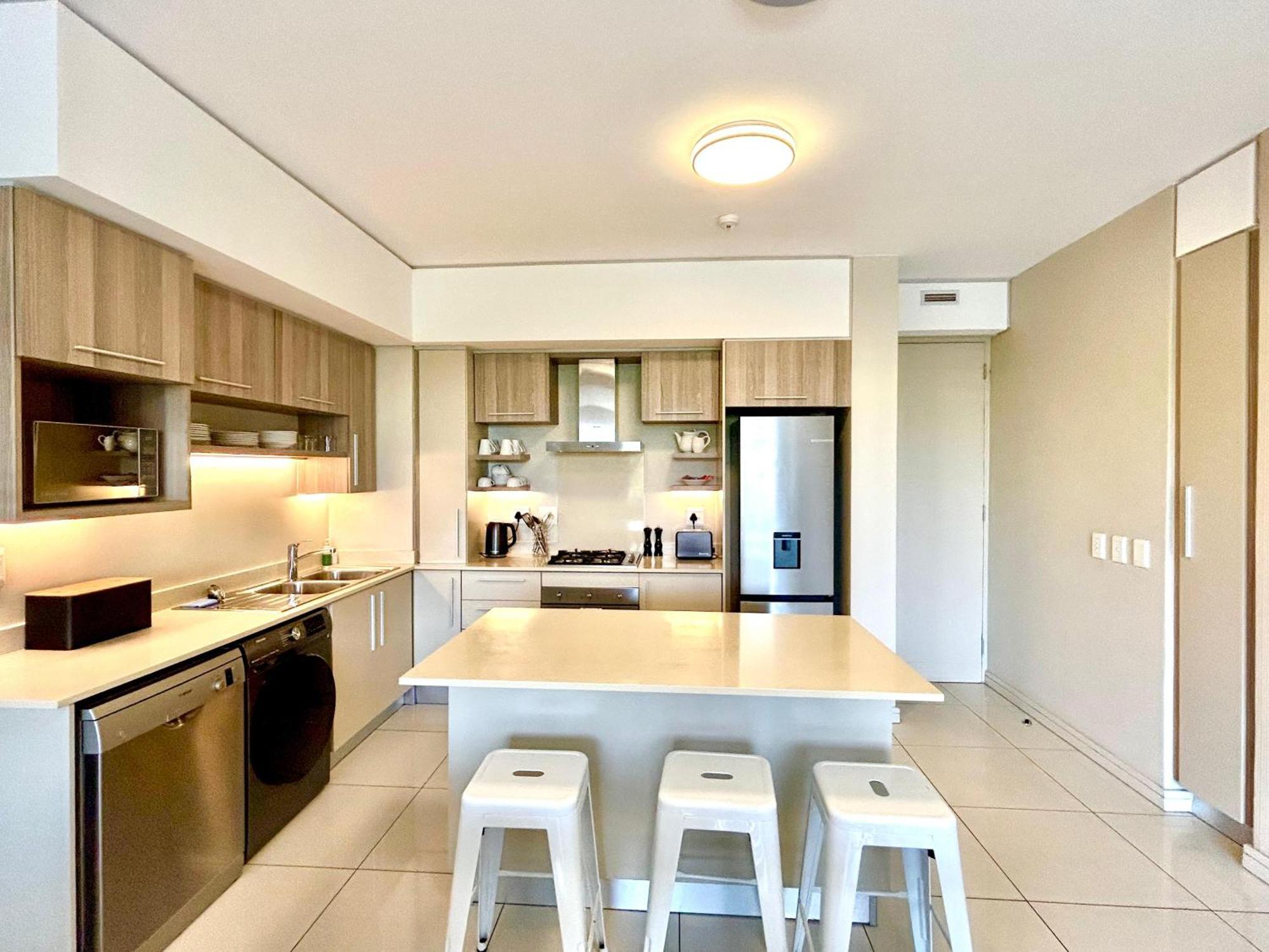 The Serviced Apartment Collection At The Tyrwhitt Rosebank Johannesburg Exterior photo