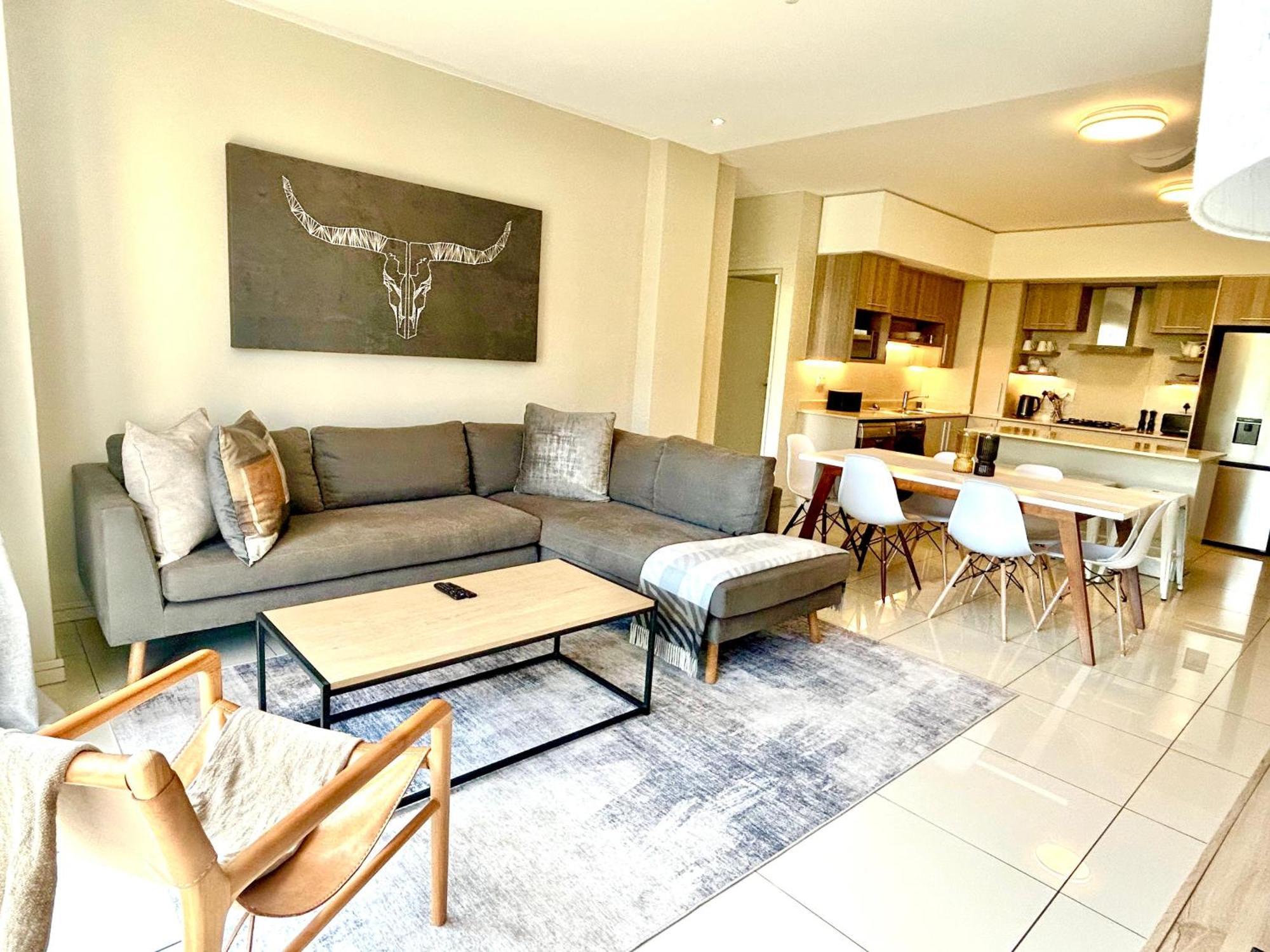 The Serviced Apartment Collection At The Tyrwhitt Rosebank Johannesburg Exterior photo